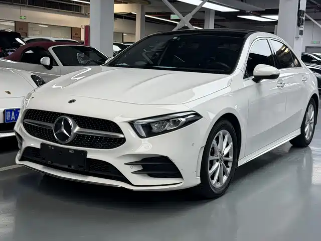 Mercedes-Benz Mercedes Benz A Class Mercedes-Benz A-Class 2021 A 200 L Sports Sedan Dynamic Type — фото