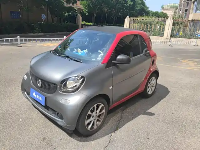 Smart Smart Fortwo Smart Fortwo 2015 1.0l 52kw Hardtop Smart Version — фото