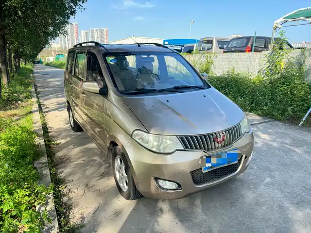 Wuling Motors Wuling Hongguang Wuling Hongguang 2014 1.2l Standard Type National Iv — фото