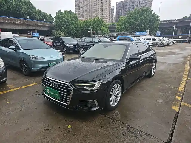 Audi Audi A6l Audi A6l 2019 40 Tfsi Luxury And Elegant Model — фото