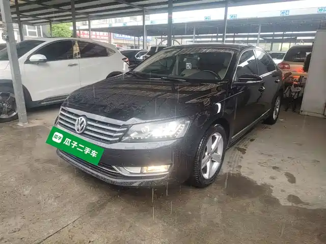 Volkswagen Passat Passat 2013 1.8tsi Dsg Royal Edition — фото
