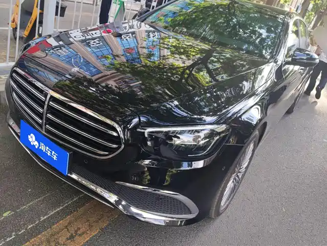 Mercedes-Benz Mercedes-Benz E-Class Mercedes-Benz E-Class 2023 Facelift E 300 L Luxury Model — фото