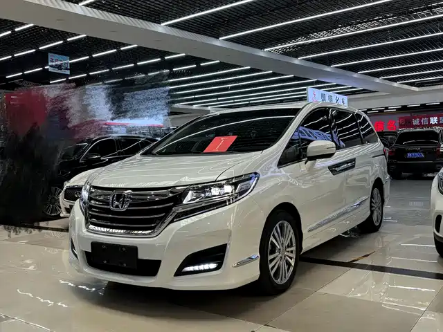 Honda Alison Alison 2016 2.4l Comfort Edition — фото