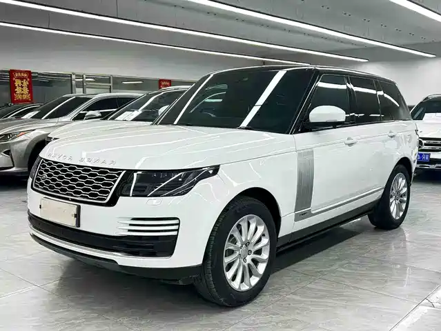 Land Rover Range Rover Range Rover 2016 3.0 Sc V6 Vogue — фото
