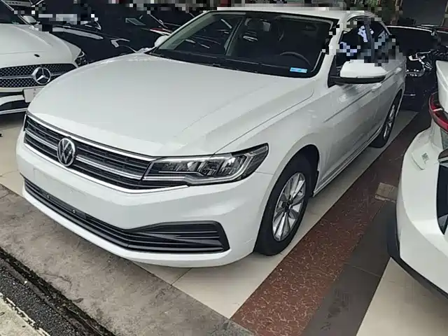 Volkswagen Bora Bora 2021 1.5l Automatic Fashion Smart Connected Version — фото