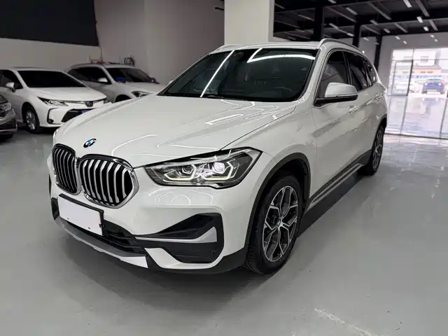 Bmw Bmw X1 Bmw X1 2021 Sdrive20li Exclusive Model — фото