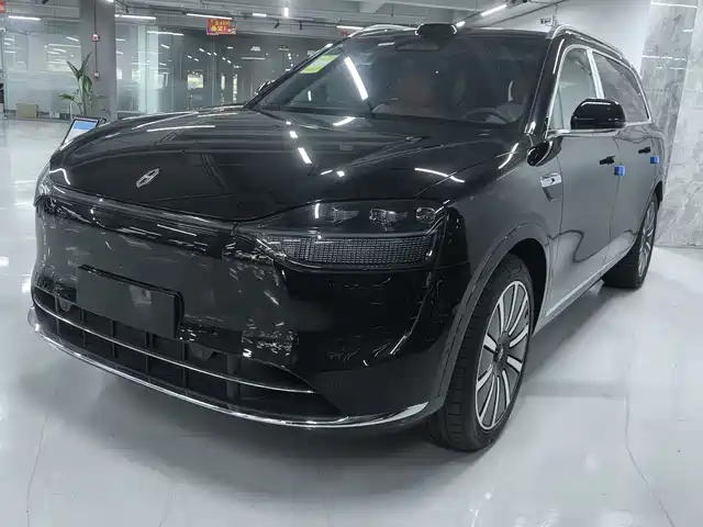 Aito Asks The World Wenjie M9 Wenjie M9 2025 Extended Range Max Version 52kwh 6-Seater Version — фото