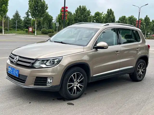 Volkswagen Tiguan Tiguan 2015 1.8tsi Automatic Two-Wheel Drive Luxury Model — фото