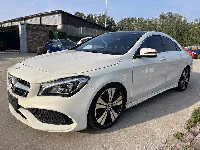 Mercedes-Benz Mercedes-Benz Cla (Imported) Mercedes-Benz Cla (Imported) 2017 Cla 200 Fashion Model — фото