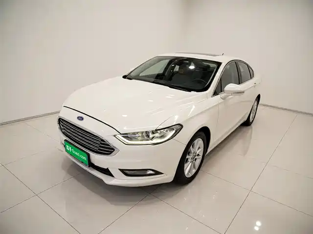 Ford Mondeo Mondeo 2017 Facelift Ecoboost 200 Fashion Model — фото