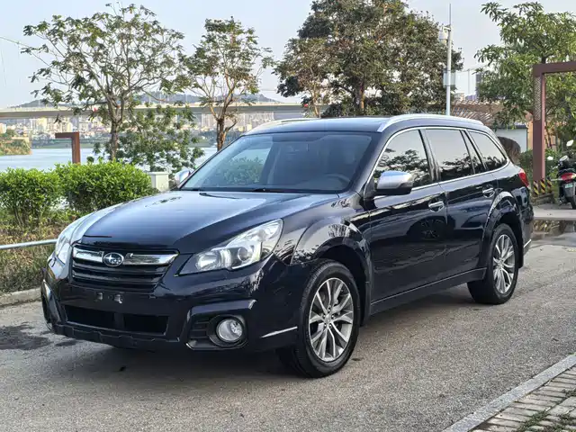 Subaru Outback Outback 2014 2.5i Elegant Sports Edition — фото