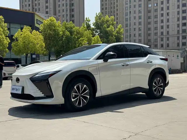 Lexus Lexus Rz Lexus Rz 2023 450e Four-Wheel Drive Indulgent Version — фото