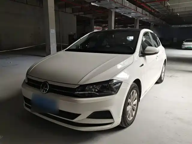 Volkswagen Polo Polo 2019 Plus 1.5l Automatic Colorful Technology Edition — фото