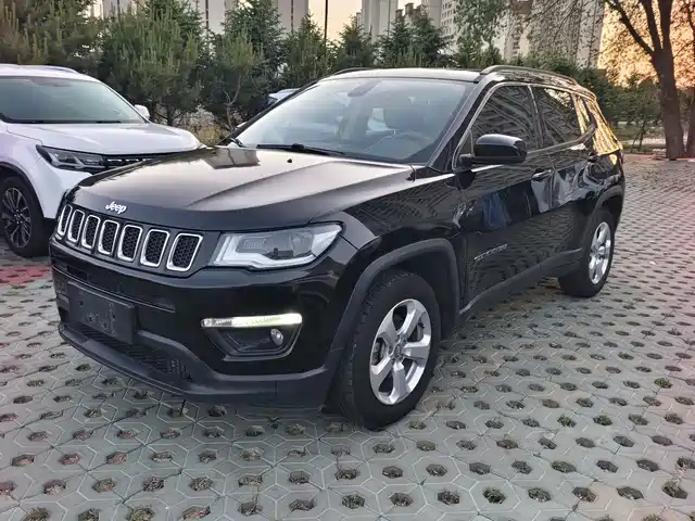 Jeep Guide Compass 2017 200t Automatic Home Edition — фото