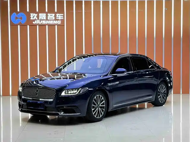 Lincoln Lincoln Continental Lincoln Continental 2017 2.0t Two-Wheel Drive Premium Edition — фото