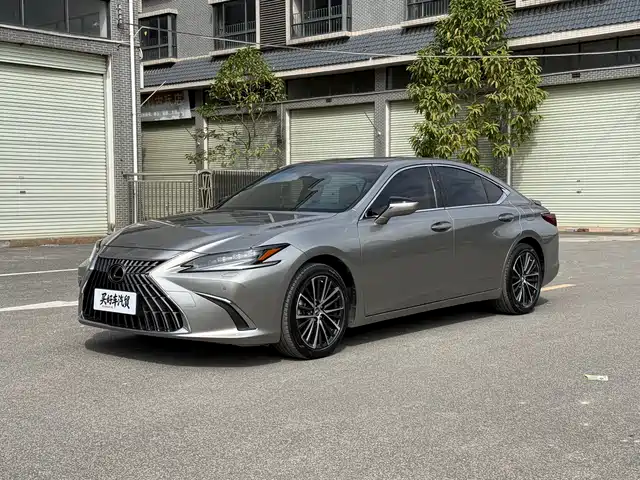 Lexus Lexus Es Lexus Es 2022 300h Premium Edition — фото