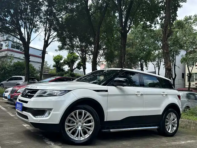 Lu Feng Landwind X7 Landwind X7 2015 2.0t Panoramic Premium Edition — фото