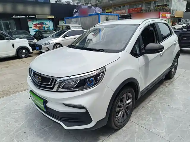 Geely Automobile Vision X3 Vision X3 2020 1.5l Cvt Elite — фото