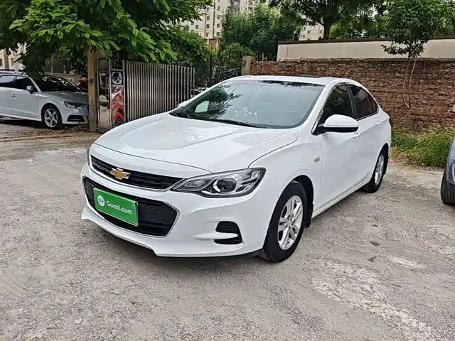 Chevrolet Kovoz Covoz 2018 320 Automatic Xinyue Edition — фото