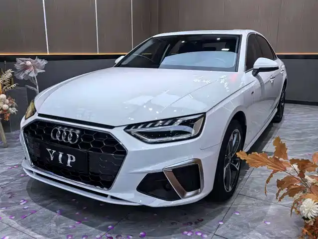 Audi Audi A4l Audi A4l 2022 40 Tfsi Fashionable And Dynamic — фото