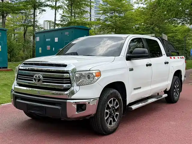Toyota Smooth Road Tundra 2014 5.7l Trd Pro — фото