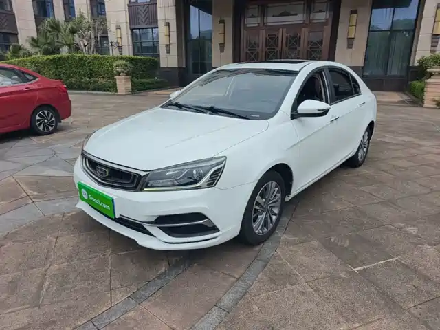 Geely Automobile Emgrand Emgrand 2018 1.5l Cvt Upward Interconnection Version — фото