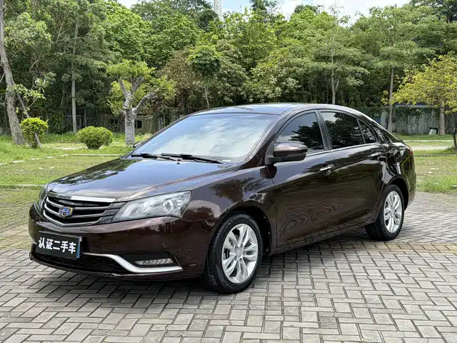 Geely Automobile Emgrand Emgrand 2015 Sedan 1.3t Cvt Upward Version — фото