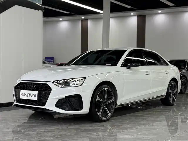 Audi Audi A4l Audi A4l 2024 40 Tfsi Luxury And Dynamic Model — фото