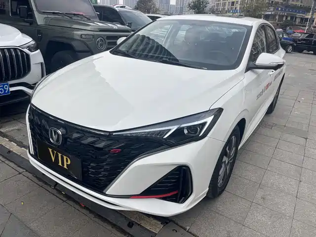 Chang'An Escape Eado 2025 Plus 1.4t Dual-Clutch High-Energy Version — фото