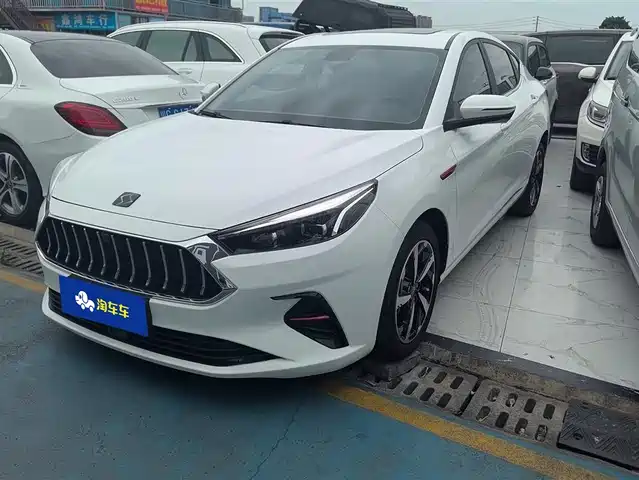 Si Hao Sihao A5 Sihao A5 2021 1.5t Cvt Premium Smart Connected Model — фото