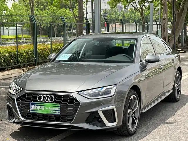 Audi Audi A4l Audi A4l 2024 40 Tfsi Fashionable And Dynamic — фото