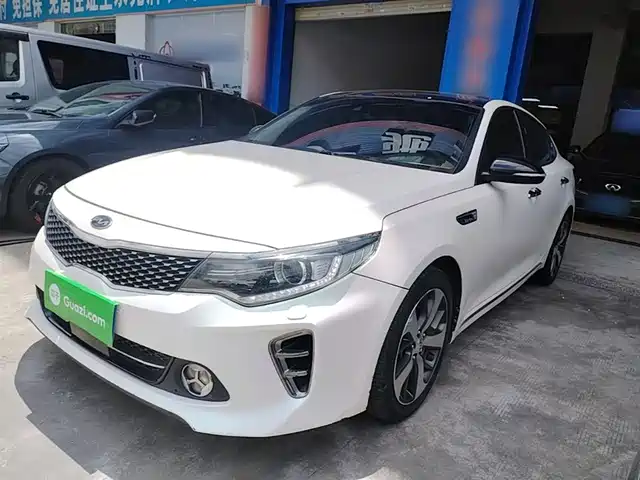 Kia Kia K5 Kia K5 2016 2.0T automatic PRM — фото
