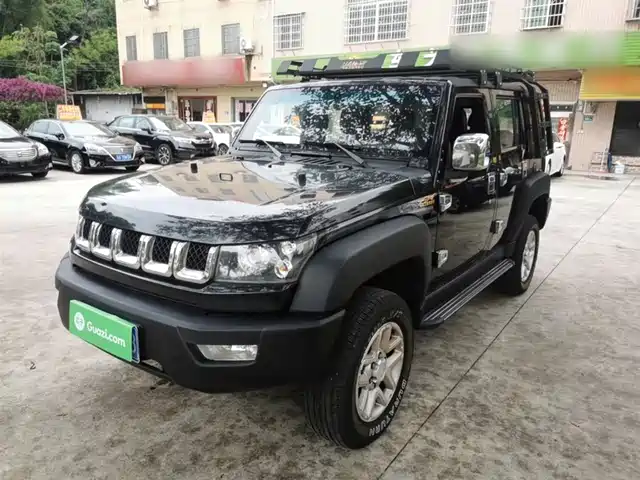 Beijing Cross Country Beijing Off-Road Bj40 Beijing Off-Road Bj40 2016 40l 2.3t Automatic Two-Wheel Drive Premium Version — фото