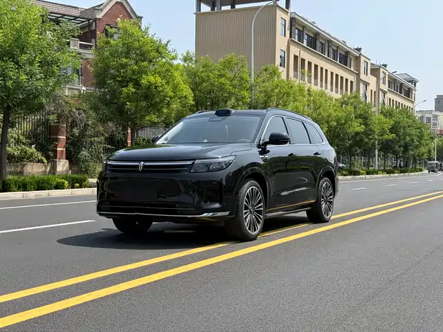 Aito Asks The World Wenjie M7 Wenjie M7 2024 1.5t Intelligent Driving Rear Drive Ultra Version 6 Seats — фото