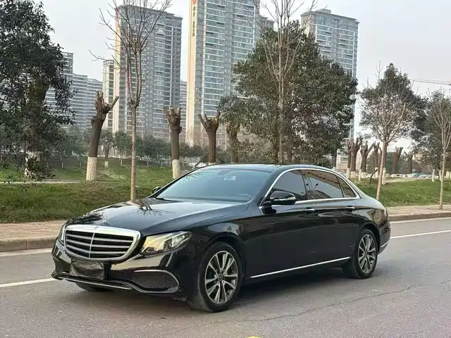 Mercedes-Benz Mercedes-Benz E-Class Mercedes-Benz E-Class 2019 E 200 L — фото