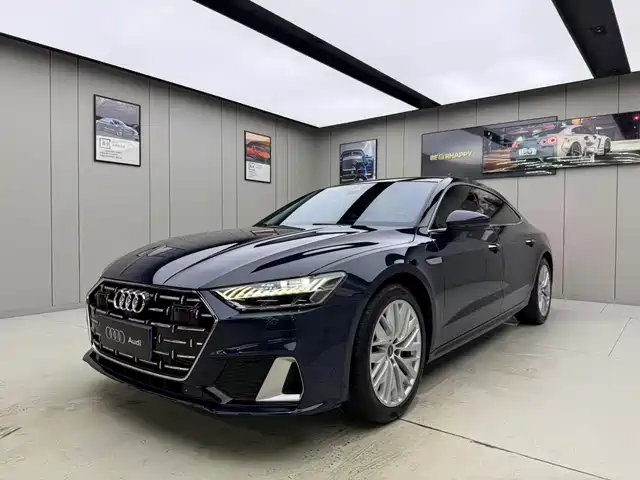Audi Audi A7l Audi A7l 2024 45tfsi S-Line Dream Building Liquid Crystal Package — фото