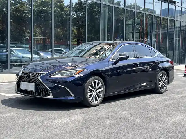 Lexus Lexus Es Lexus Es 2020 200 Excellence Edition — фото