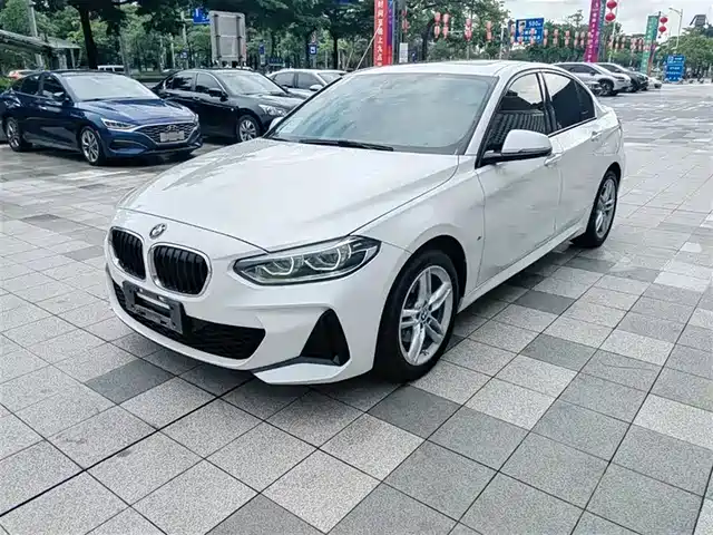 Bmw Bmw 1 Series Bmw 1 Series 2020 120i M Sports Package — фото