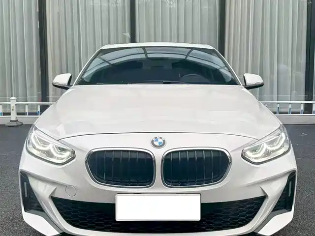 Bmw Bmw 1 Series Bmw 1 Series 2020 120i M Sports Package — фото