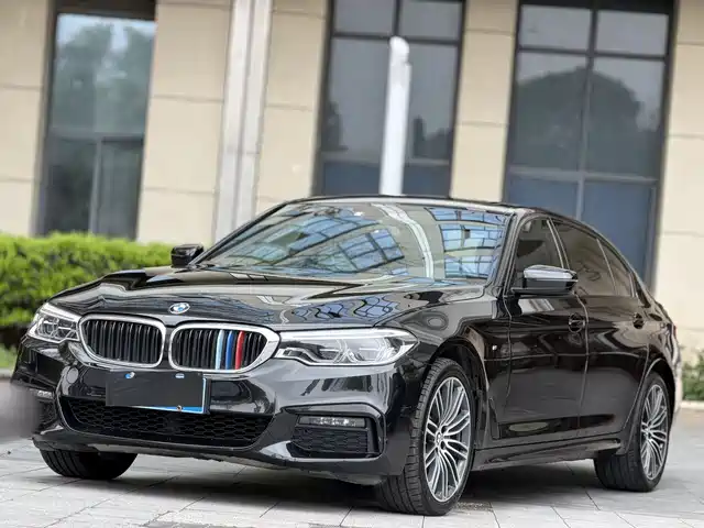 Bmw Bmw 5 Series Bmw 5 Series 2019 530li Xdrive M Sports Package — фото