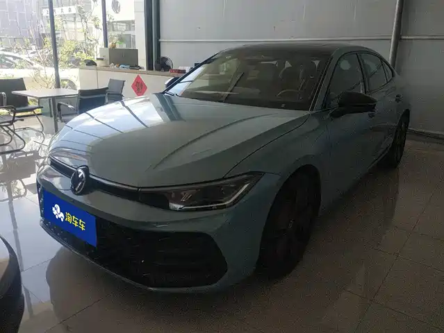 Volkswagen Passat Passat 2025 Pro 380tsi Star Dragon Edition — фото