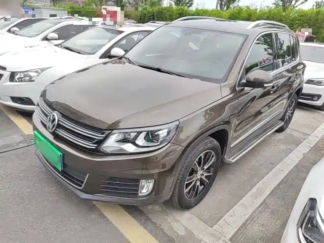 Volkswagen Tiguan Tiguan 2015 1.8tsi Automatic Two-Wheel Drive Luxury Model — фото