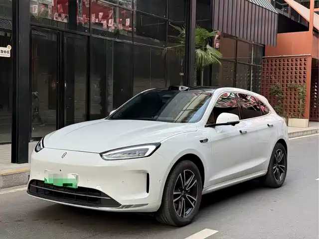 Aito Asks The World Wenjie M5 Wenjie M5 2025 Extended Range Ultra Rear-Wheel Drive Version — фото