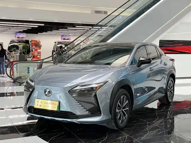 Lexus Lexus Rz Lexus Rz 2023 450e Four-Wheel Drive Indulgent Version — фото