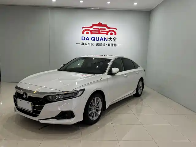 Honda Accord Accord 2022 260turbo Deluxe Edition — фото