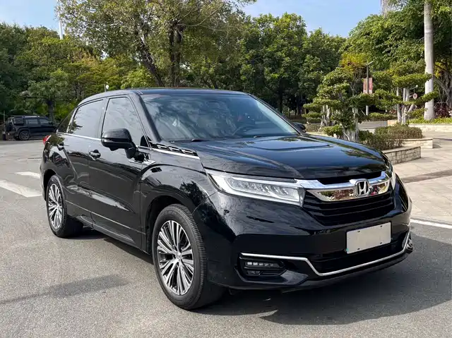 Honda Crown Road Guandao 2020 240turbo 2wd Intelligent Edition — фото