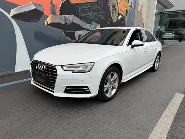 Audi Audi A4l Audi A4l 2018 30th Anniversary Model 40 Tfsi Enterprising — фото