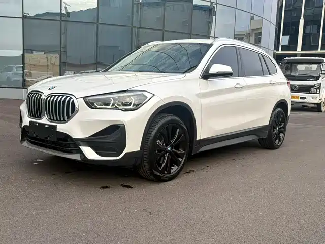 Bmw Bmw X1 Bmw X1 2020 Sdrive20li Fashion Model — фото