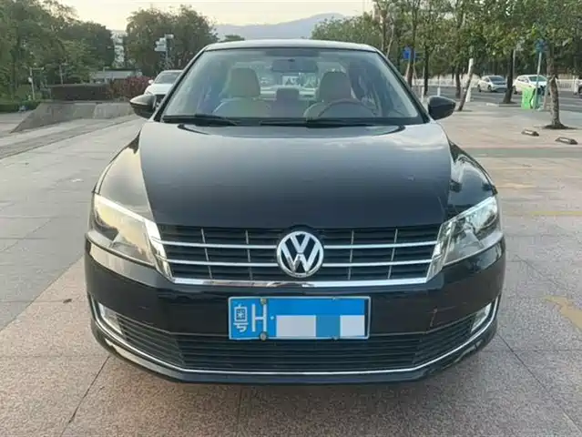 Volkswagen Lavida Lavida 2013 Facelift Classic 1.6l Automatic Comfort Version — фото