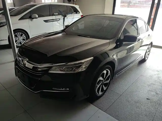 Honda Accord Accord 2016 2.4l Comfort Edition — фото